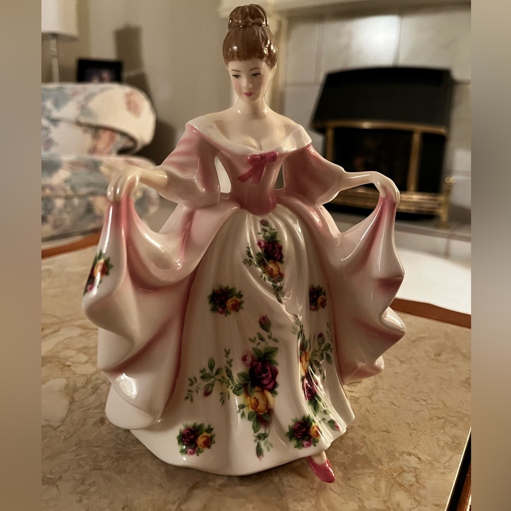 Royal Doulton Pretty Ladies Kathryn